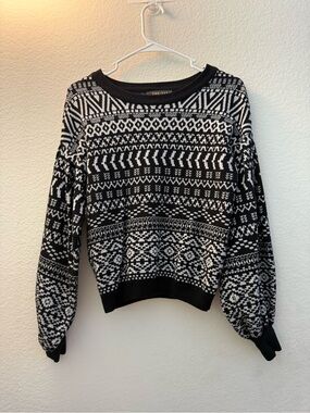 Truth By Republic Black & White Patterned Women's Sweater Size Medium